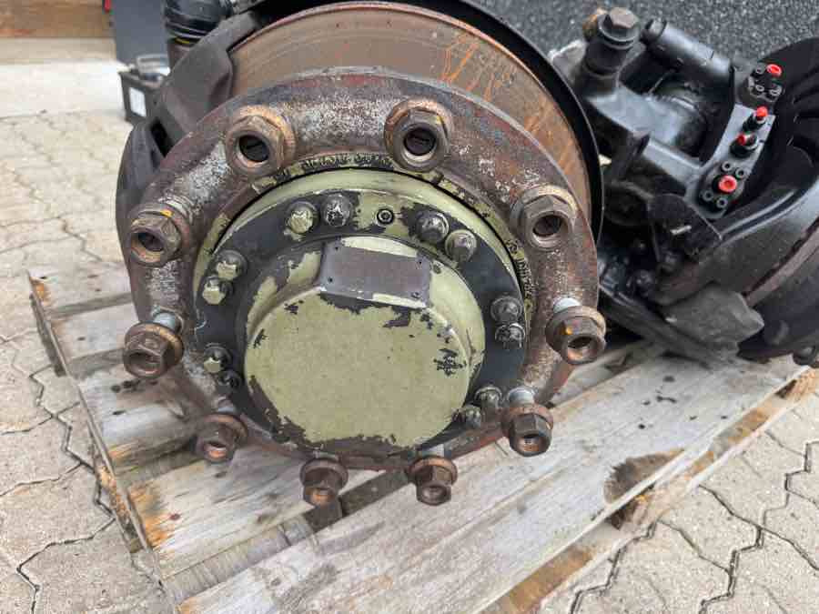 MAN FRONT HUBS 81.36030-0005 + 81.36035-6009 - Маточина в категорії Вантажівки: фото 1 MAN FRONT HUBS 81.36030-0005 + 81.36035-6009 - Маточина в категорії Вантажівки: фото 1