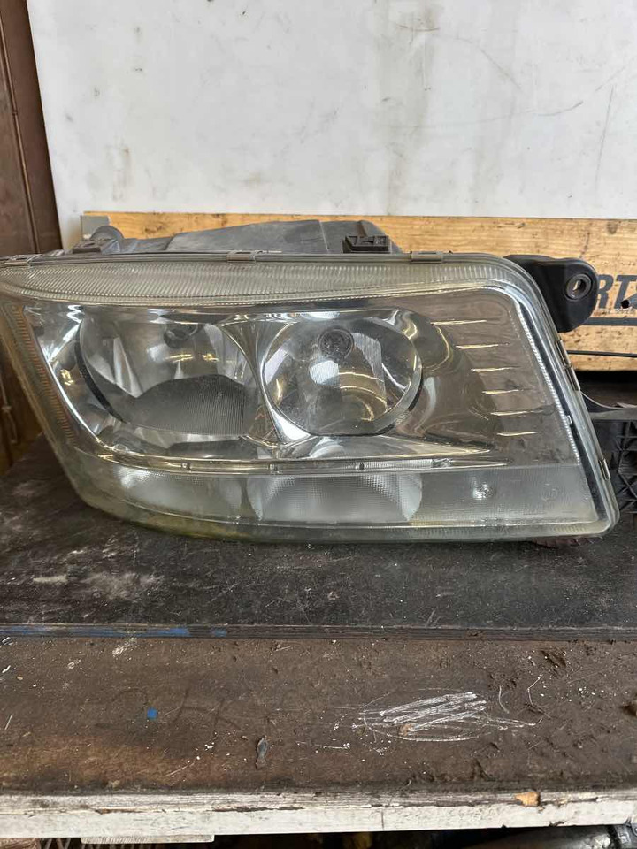 MAN LAMP 81.25101-6688 - Світло/ Освітлення в категорії Вантажівки: фото 1 MAN LAMP 81.25101-6688 - Світло/ Освітлення в категорії Вантажівки: фото 1