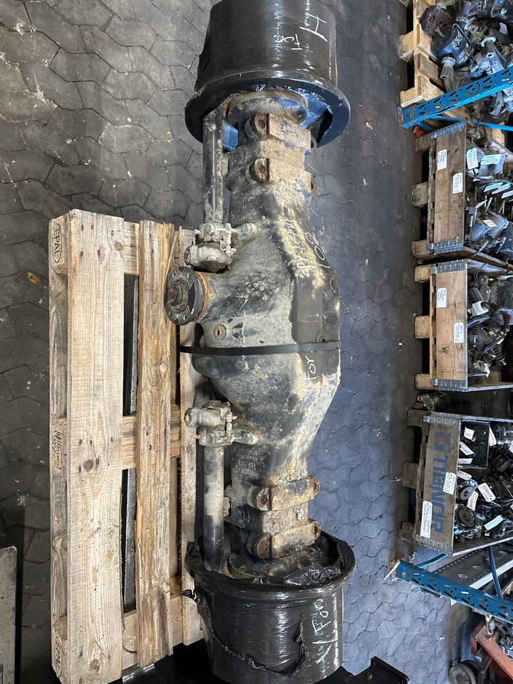 MAN REAR AXLE HPD-1382 81.35401-6122 - Вісь та запчастини в категорії Вантажівки: фото 2 MAN REAR AXLE HPD-1382 81.35401-6122 - Вісь та запчастини в категорії Вантажівки: фото 2