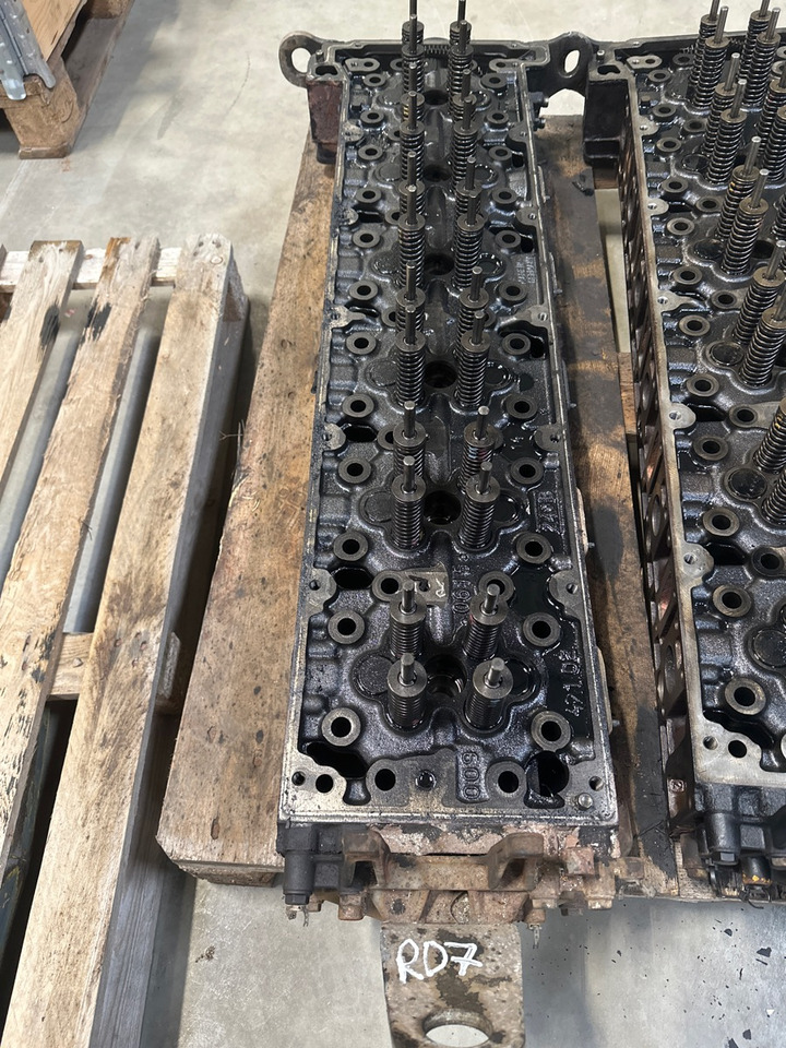 MERCEDES CYLINDERHEAD A4710102720 - Головка блоку в категорії Вантажівки: фото 1 MERCEDES CYLINDERHEAD A4710102720 - Головка блоку в категорії Вантажівки: фото 1