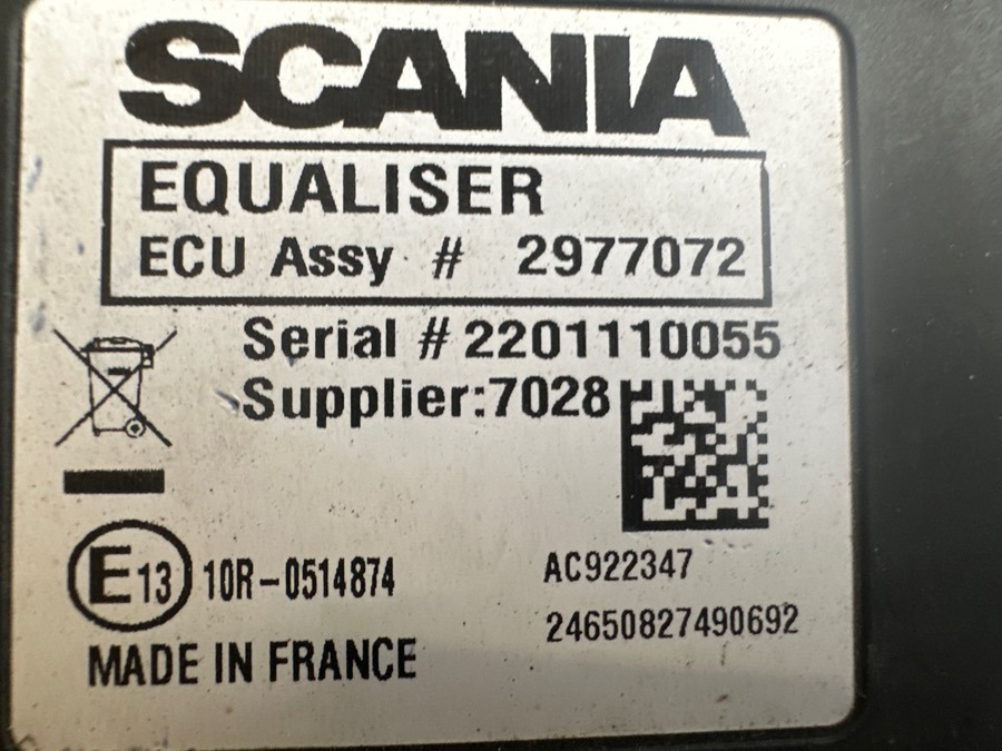 SCANIA BATTERY EQUALISER 2977072 - Електрична система в категорії Вантажівки: фото 3 SCANIA BATTERY EQUALISER 2977072 - Електрична система в категорії Вантажівки: фото 3