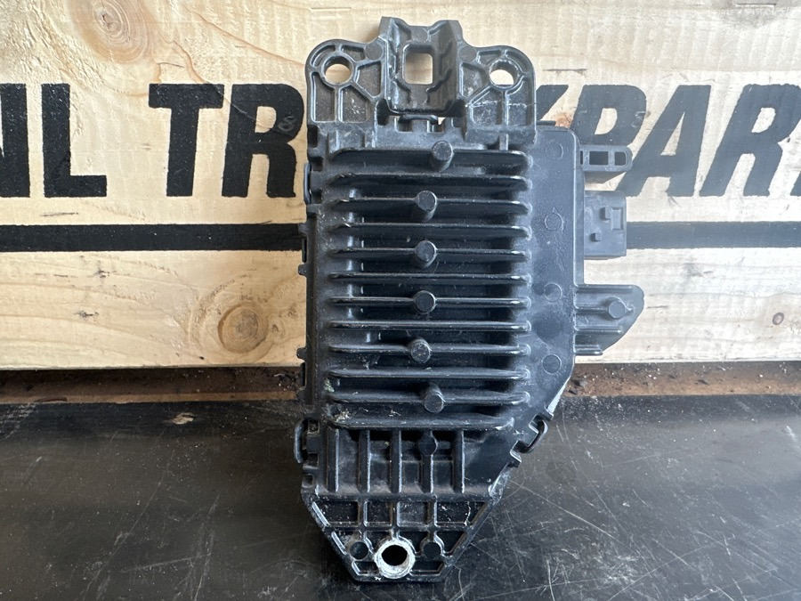 SCANIA BATTERY EQUALISER 2977072 - Електрична система в категорії Вантажівки: фото 1 SCANIA BATTERY EQUALISER 2977072 - Електрична система в категорії Вантажівки: фото 1