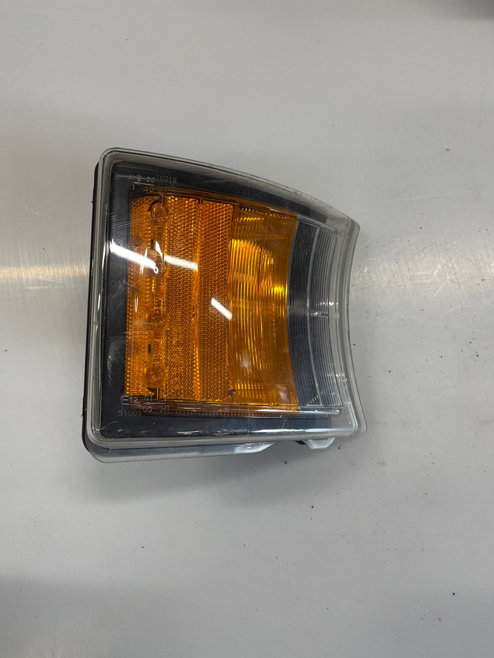 SCANIA BLINK LAMP 2241545 - Світло/ Освітлення в категорії Вантажівки: фото 2 SCANIA BLINK LAMP 2241545 - Світло/ Освітлення в категорії Вантажівки: фото 2