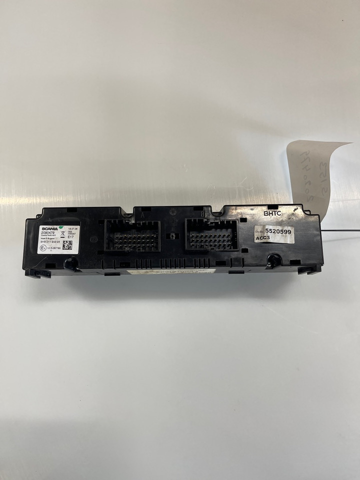 SCANIA CONTROL PANEL, CLIMATE CONTROL ECU 2090479 - Приладова панель в категорії Вантажівки: фото 1 SCANIA CONTROL PANEL, CLIMATE CONTROL ECU 2090479 - Приладова панель в категорії Вантажівки: фото 1