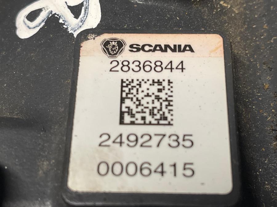 SCANIA HIGH PRESSURE PUMP 2527610 - Паливна система в категорії Вантажівки: фото 4 SCANIA HIGH PRESSURE PUMP 2527610 - Паливна система в категорії Вантажівки: фото 4