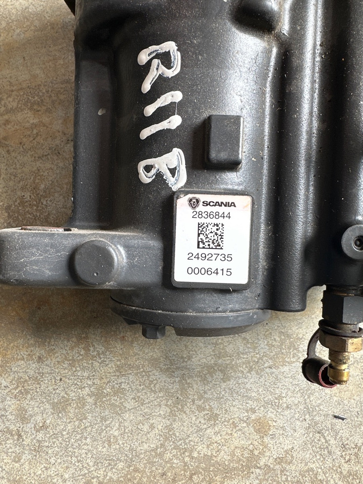 SCANIA HIGH PRESSURE PUMP 2527610 - Паливна система в категорії Вантажівки: фото 2 SCANIA HIGH PRESSURE PUMP 2527610 - Паливна система в категорії Вантажівки: фото 2