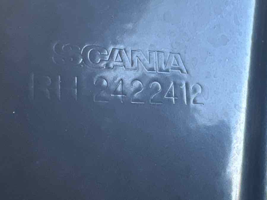 SCANIA STEP PLATE RH 2422410 2422412 2533168 - Кабіна й інтер'єр в категорії Вантажівки: фото 3 SCANIA STEP PLATE RH 2422410 2422412 2533168 - Кабіна й інтер'єр в категорії Вантажівки: фото 3