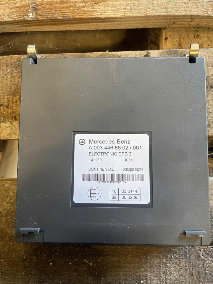 SETRA / MERCEDES ECU CPC3 A0034468602 - Блок управління в категорії Автобуси: фото 1 SETRA / MERCEDES ECU CPC3 A0034468602 - Блок управління в категорії Автобуси: фото 1