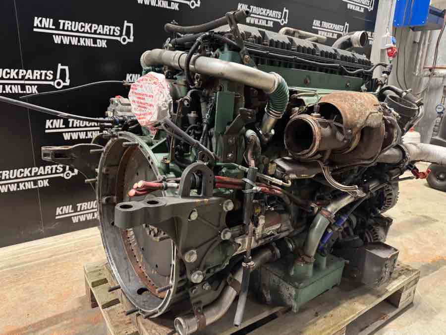 VOLVO BUS MOTOR B8R - 320 EPG // 22027286 - Двигун в категорії Вантажівки: фото 2 VOLVO BUS MOTOR B8R - 320 EPG // 22027286 - Двигун в категорії Вантажівки: фото 2