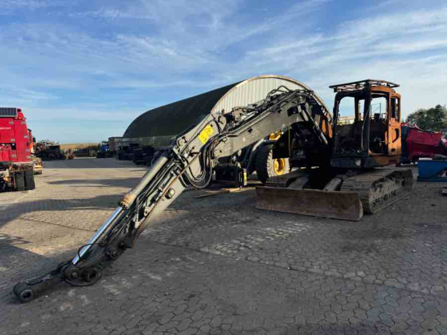 VOLVO CONSTRUCTION EXCAVATOR ECR145 ** FOR PARTS ** - Гусеничний екскаватор: фото 4 VOLVO CONSTRUCTION EXCAVATOR ECR145 ** FOR PARTS ** - Гусеничний екскаватор: фото 4