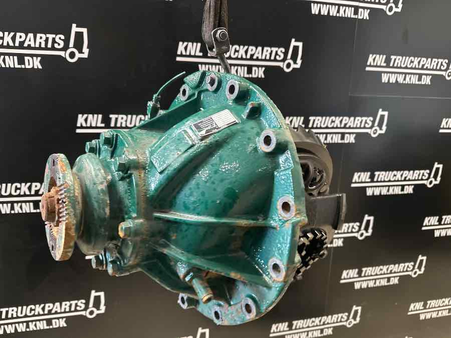 VOLVO DIFF DSS35A - 2.83 // 20701329 - Диференціал в категорії Вантажівки: фото 2 VOLVO DIFF DSS35A - 2.83 // 20701329 - Диференціал в категорії Вантажівки: фото 2