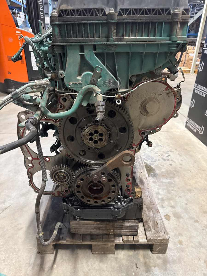 VOLVO ENGINE D13K / 500 HP VEB+ // 22692837 - Двигун в категорії Вантажівки: фото 3 VOLVO ENGINE D13K / 500 HP VEB+ // 22692837 - Двигун в категорії Вантажівки: фото 3