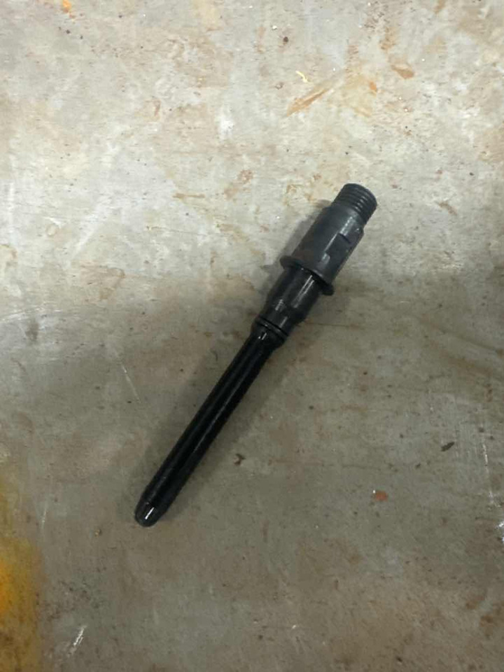 VOLVO FUEL PIPE 21843299 - Паливна система в категорії Вантажівки: фото 1 VOLVO FUEL PIPE 21843299 - Паливна система в категорії Вантажівки: фото 1