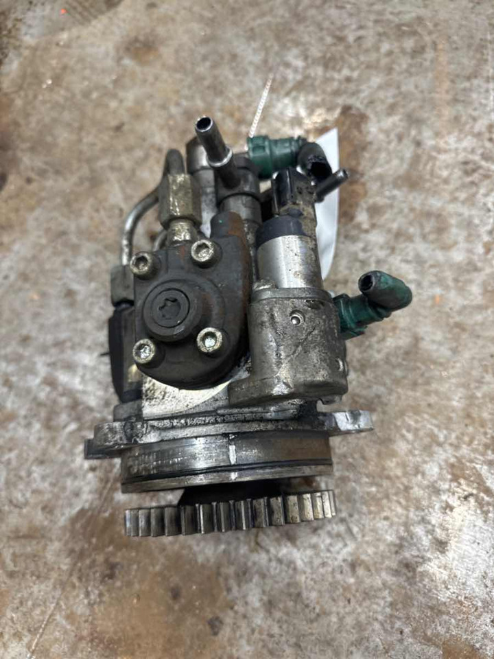 VOLVO FUEL PUMP 22208205 - Паливна система в категорії Вантажівки: фото 2 VOLVO FUEL PUMP 22208205 - Паливна система в категорії Вантажівки: фото 2