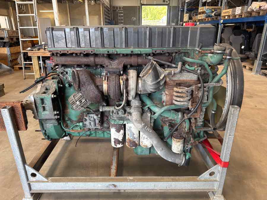 VOLVO MOTOR D12C - 380 HP VEB - Двигун в категорії Вантажівки: фото 1 VOLVO MOTOR D12C - 380 HP VEB - Двигун в категорії Вантажівки: фото 1