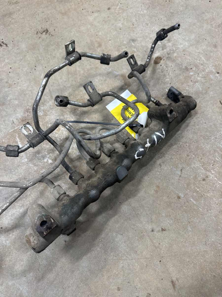 VOLVO PRESSURE PIPE 21675446 - Паливна система в категорії Вантажівки: фото 2 VOLVO PRESSURE PIPE 21675446 - Паливна система в категорії Вантажівки: фото 2