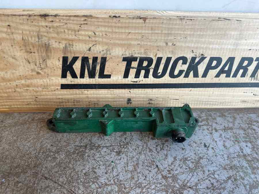 VOLVO STEERING CYLINDER VALVE 21933934 - Гальмівний клапан в категорії Вантажівки: фото 1 VOLVO STEERING CYLINDER VALVE 21933934 - Гальмівний клапан в категорії Вантажівки: фото 1