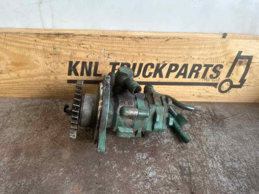 VOLVO STEERING PUMP 21110365 - Рульове управління в категорії Вантажівки: фото 1 VOLVO STEERING PUMP 21110365 - Рульове управління в категорії Вантажівки: фото 1