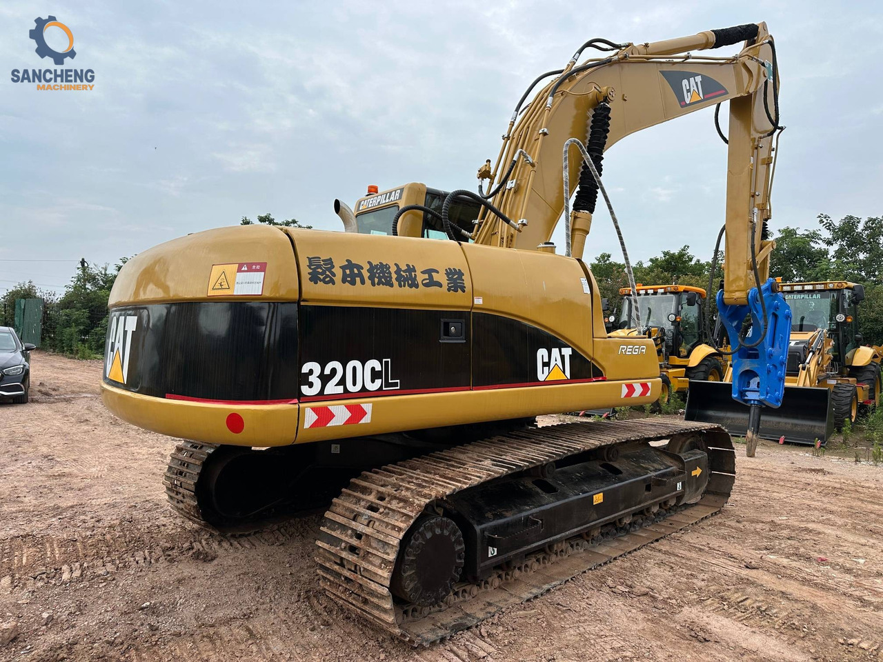 CAT 320CL with hammer - Гусеничний екскаватор: фото 1 CAT 320CL with hammer - Гусеничний екскаватор: фото 1