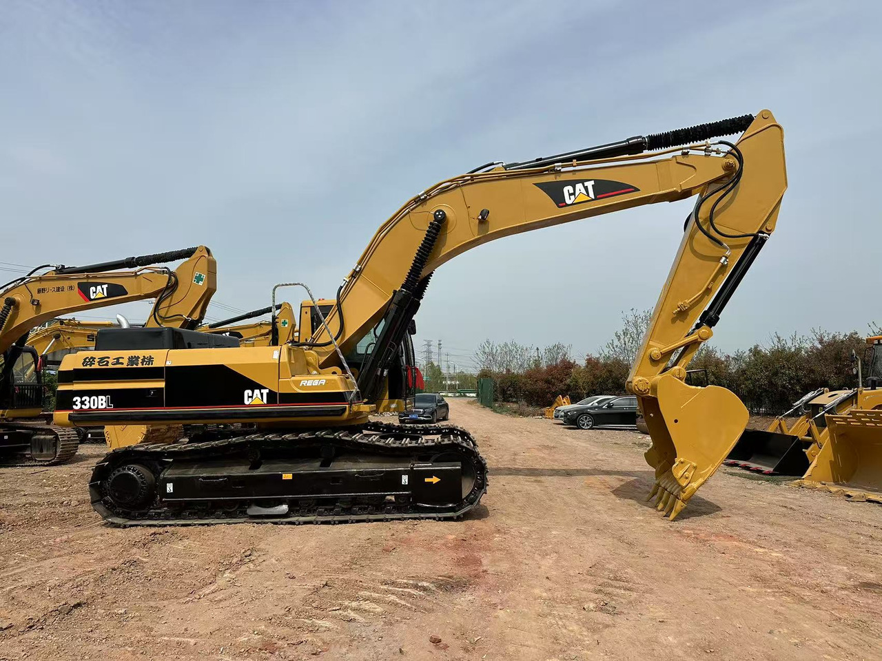 CAT 330BL - Гусеничний екскаватор: фото 1 CAT 330BL - Гусеничний екскаватор: фото 1