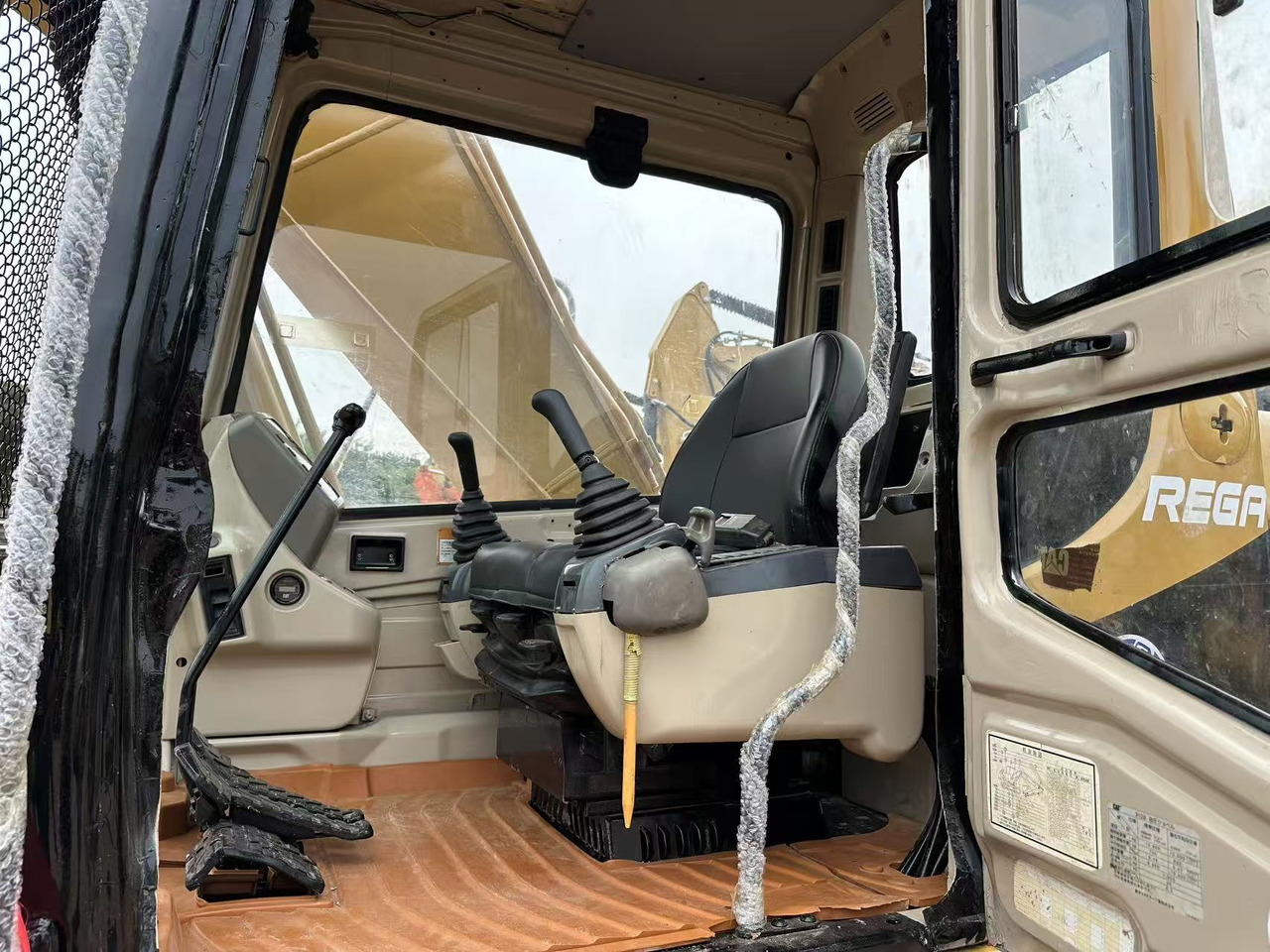 CATERPILLAR 320BL crawler excavator - Екскаватор: фото 4 CATERPILLAR 320BL crawler excavator - Екскаватор: фото 4