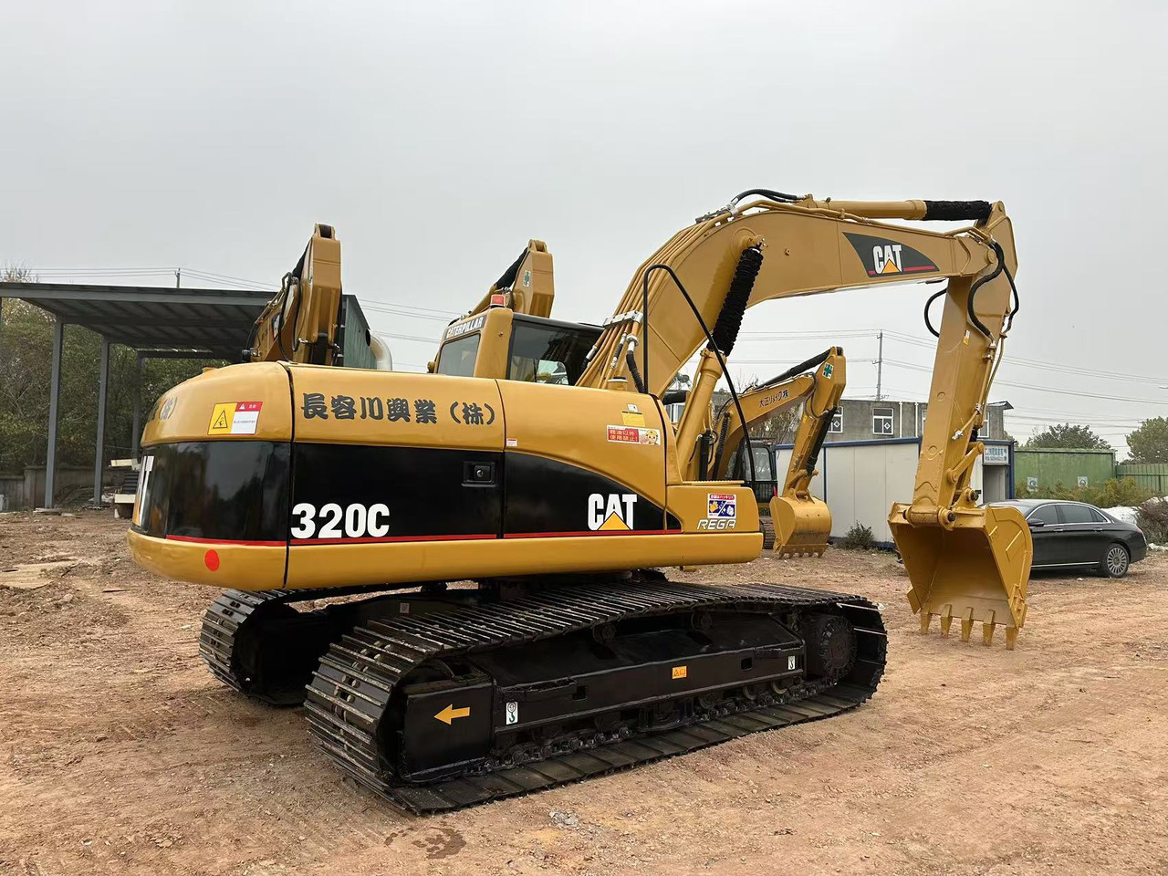 CATERPILLAR 320C - Гусеничний екскаватор: фото 2 CATERPILLAR 320C - Гусеничний екскаватор: фото 2