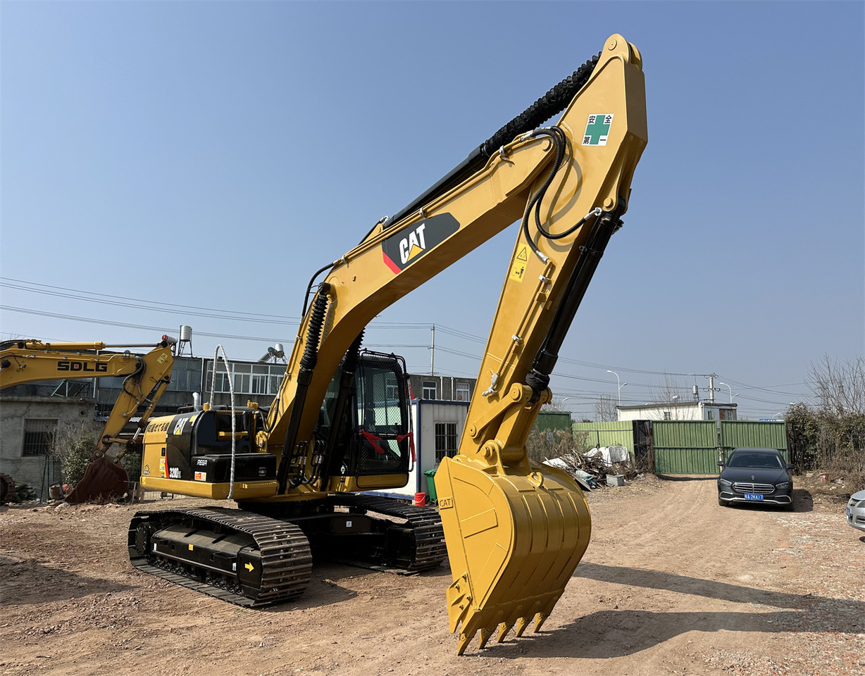 CATERPILLAR 320D2L - Гусеничний екскаватор: фото 4 CATERPILLAR 320D2L - Гусеничний екскаватор: фото 4