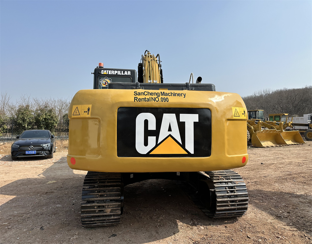Гусеничний екскаватор CATERPILLAR 320D2L: фото 6