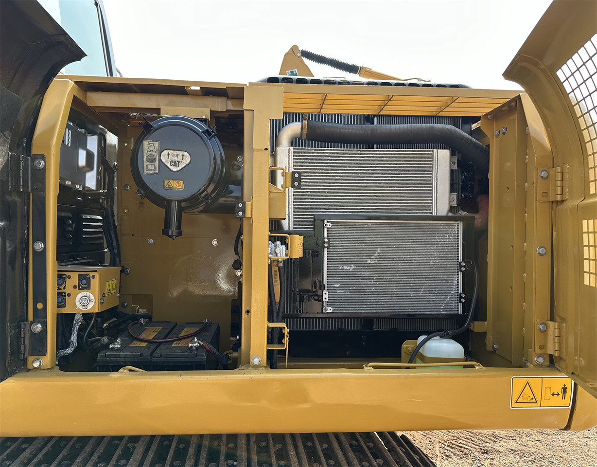 Гусеничний екскаватор CATERPILLAR 320D2L: фото 8