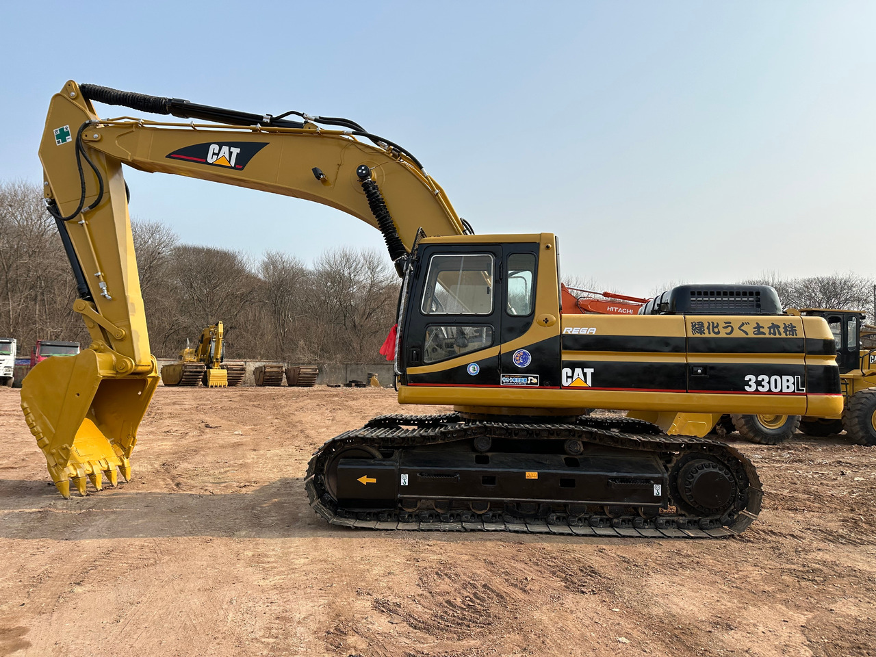 CATERPILLAR 330BL - Гусеничний екскаватор: фото 1 CATERPILLAR 330BL - Гусеничний екскаватор: фото 1