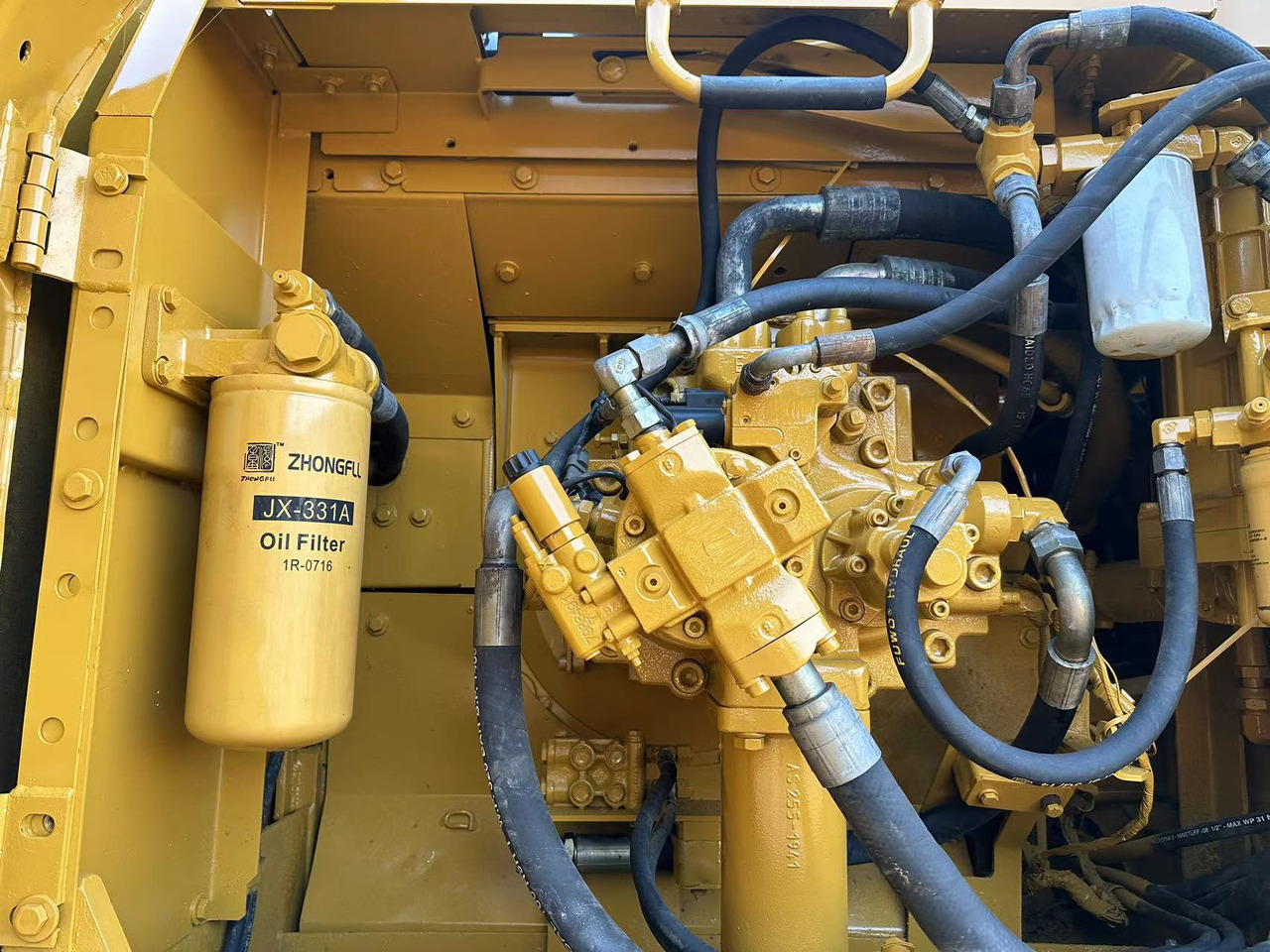 Гусеничний екскаватор CATERPILLAR 330D2L excavator: фото 8 Гусеничний екскаватор CATERPILLAR 330D2L excavator: фото 8