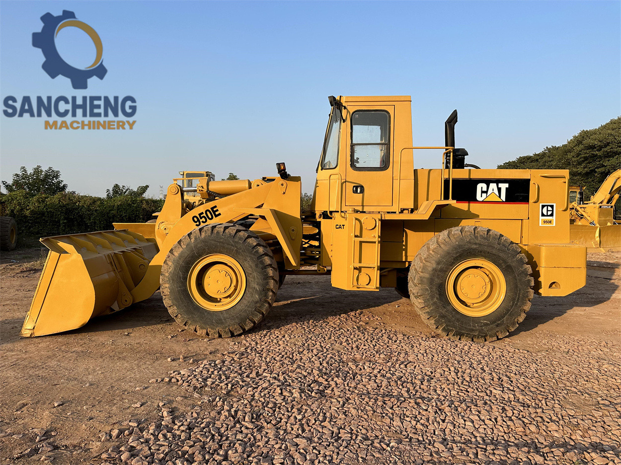 CATERPILLAR 950E - Колісний навантажувач: фото 4 CATERPILLAR 950E - Колісний навантажувач: фото 4