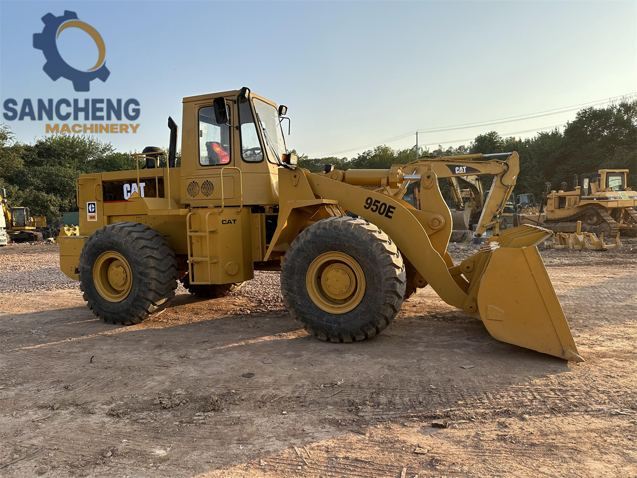 CATERPILLAR 950E - Колісний навантажувач: фото 5 CATERPILLAR 950E - Колісний навантажувач: фото 5