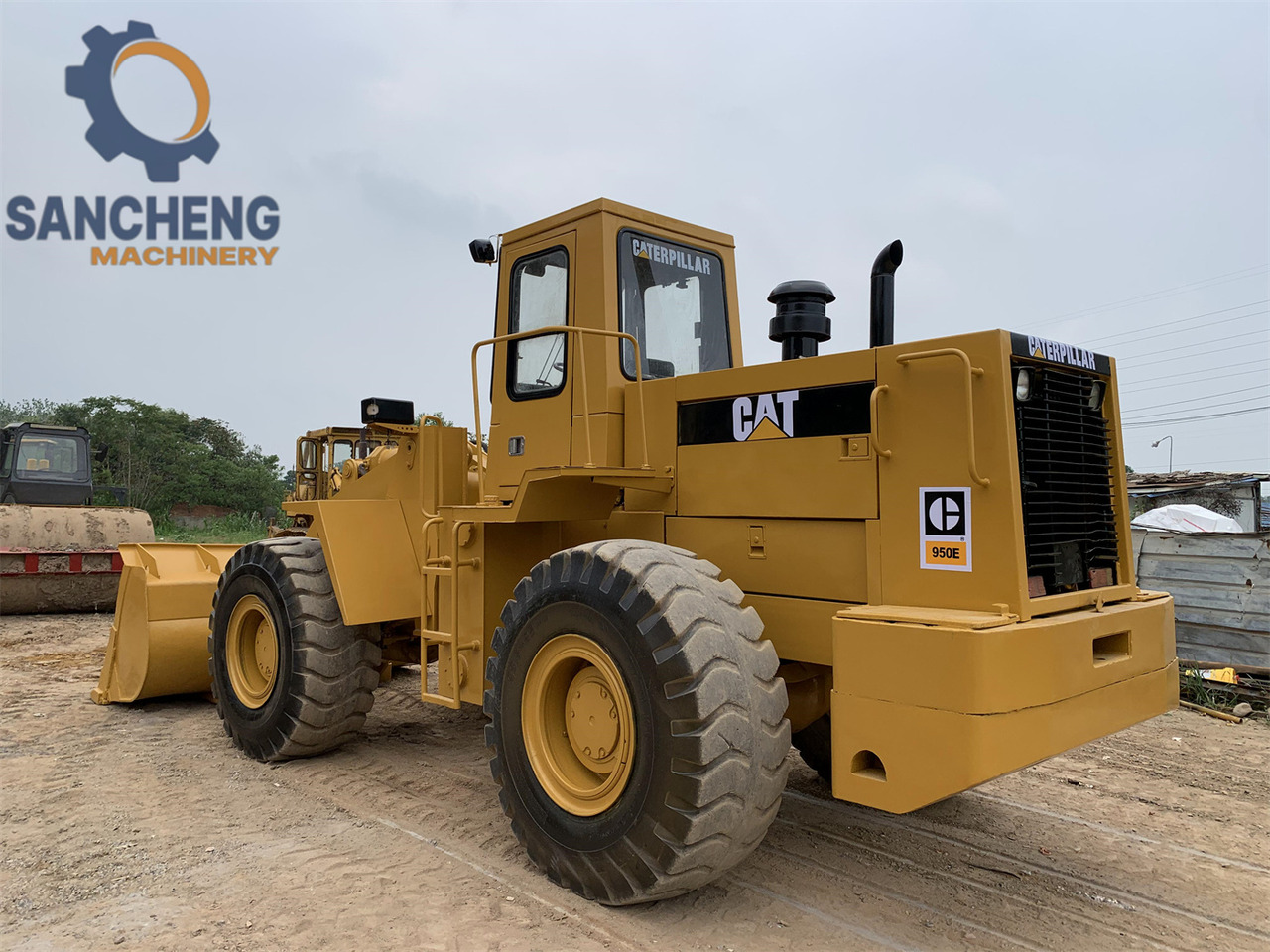 CATERPILLAR 950E - Колісний навантажувач: фото 3 CATERPILLAR 950E - Колісний навантажувач: фото 3