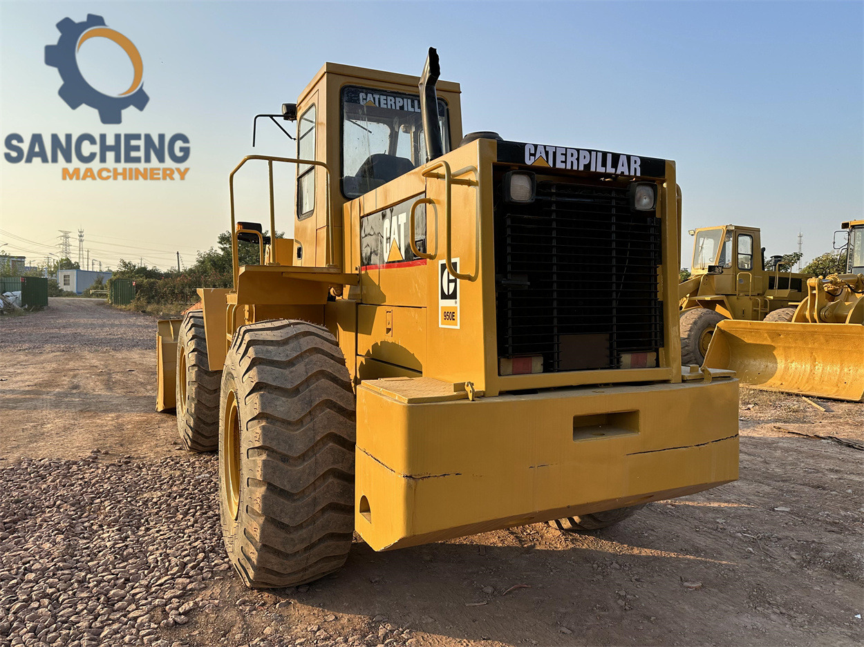 Колісний навантажувач CATERPILLAR 950E: фото 9 Колісний навантажувач CATERPILLAR 950E: фото 9