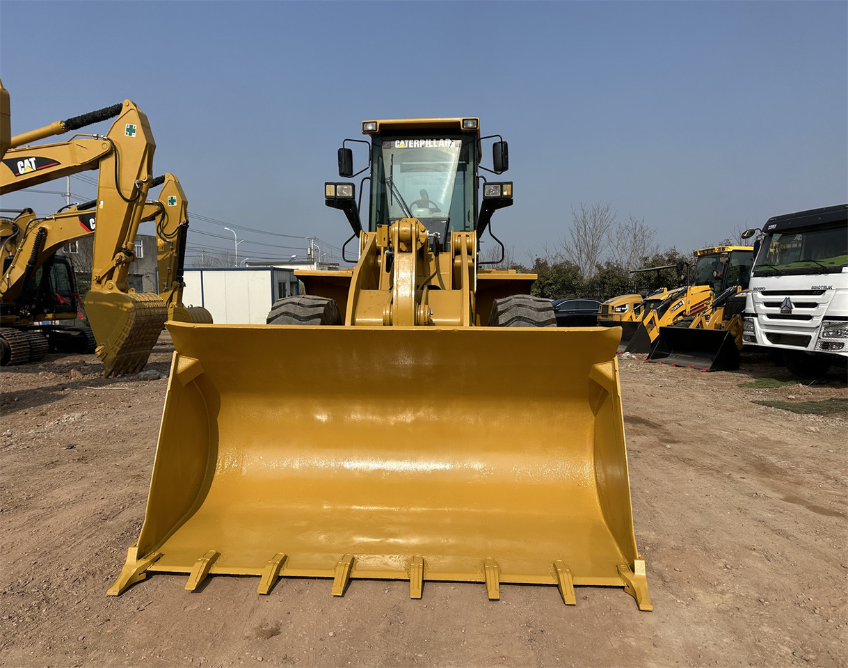 CATERPILLAR 950G - Колісний навантажувач: фото 3 CATERPILLAR 950G - Колісний навантажувач: фото 3