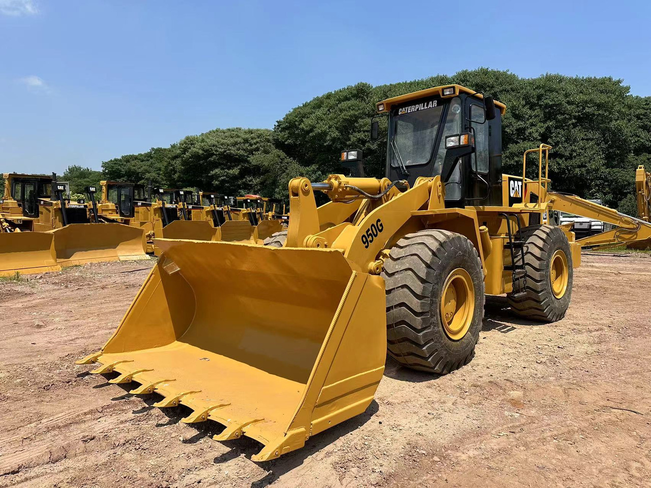 CATERPILLAR 950G - Колісний навантажувач: фото 1 CATERPILLAR 950G - Колісний навантажувач: фото 1