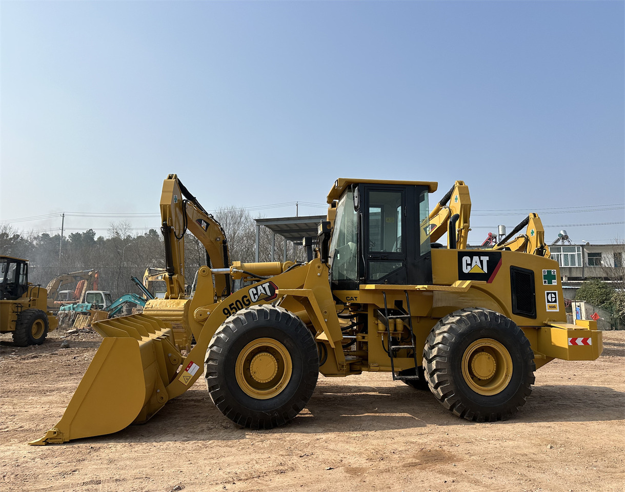 CATERPILLAR 950G - Колісний навантажувач: фото 4 CATERPILLAR 950G - Колісний навантажувач: фото 4