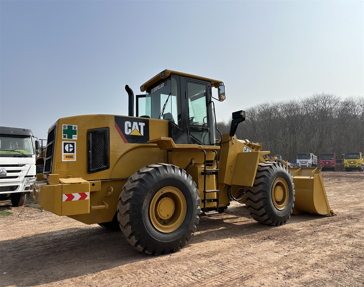 CATERPILLAR 950G - Колісний навантажувач: фото 2 CATERPILLAR 950G - Колісний навантажувач: фото 2