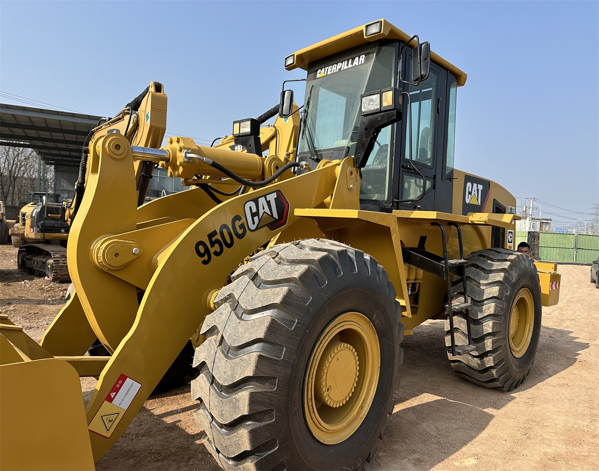 Колісний навантажувач CATERPILLAR 950G: фото 8
