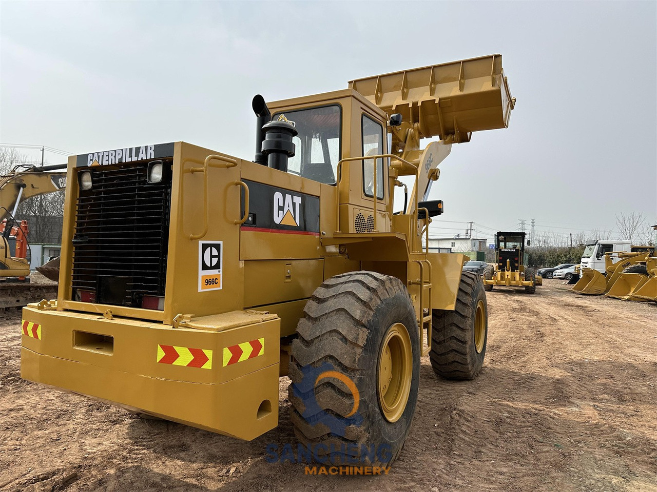 CATERPILLAR 966C - Колісний навантажувач: фото 5 CATERPILLAR 966C - Колісний навантажувач: фото 5
