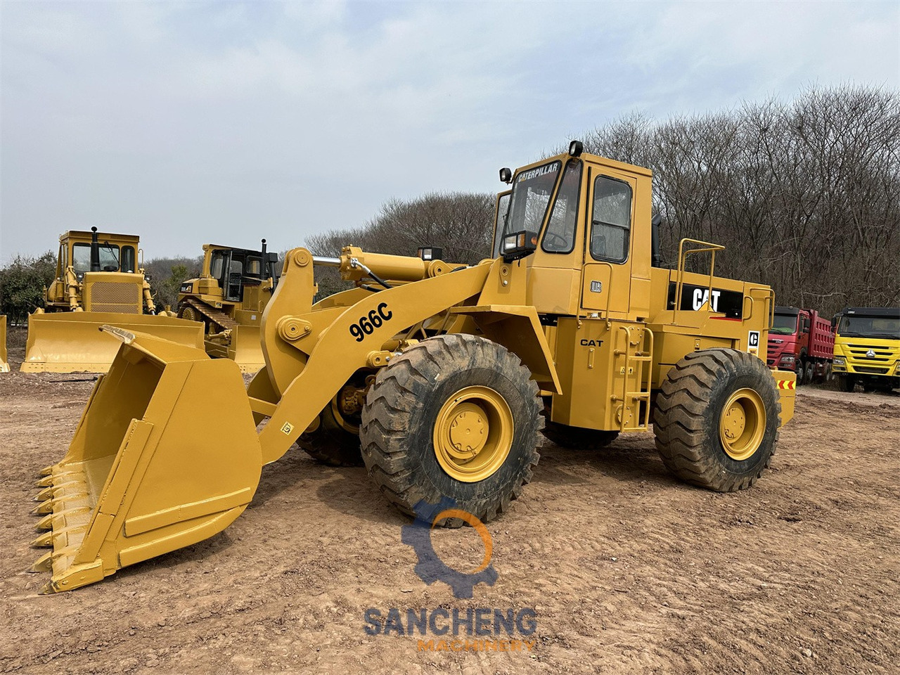 Колісний навантажувач CATERPILLAR 966C: фото 10