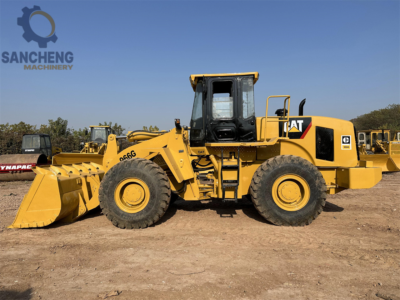 CATERPILLAR 966G - Колісний навантажувач: фото 2 CATERPILLAR 966G - Колісний навантажувач: фото 2