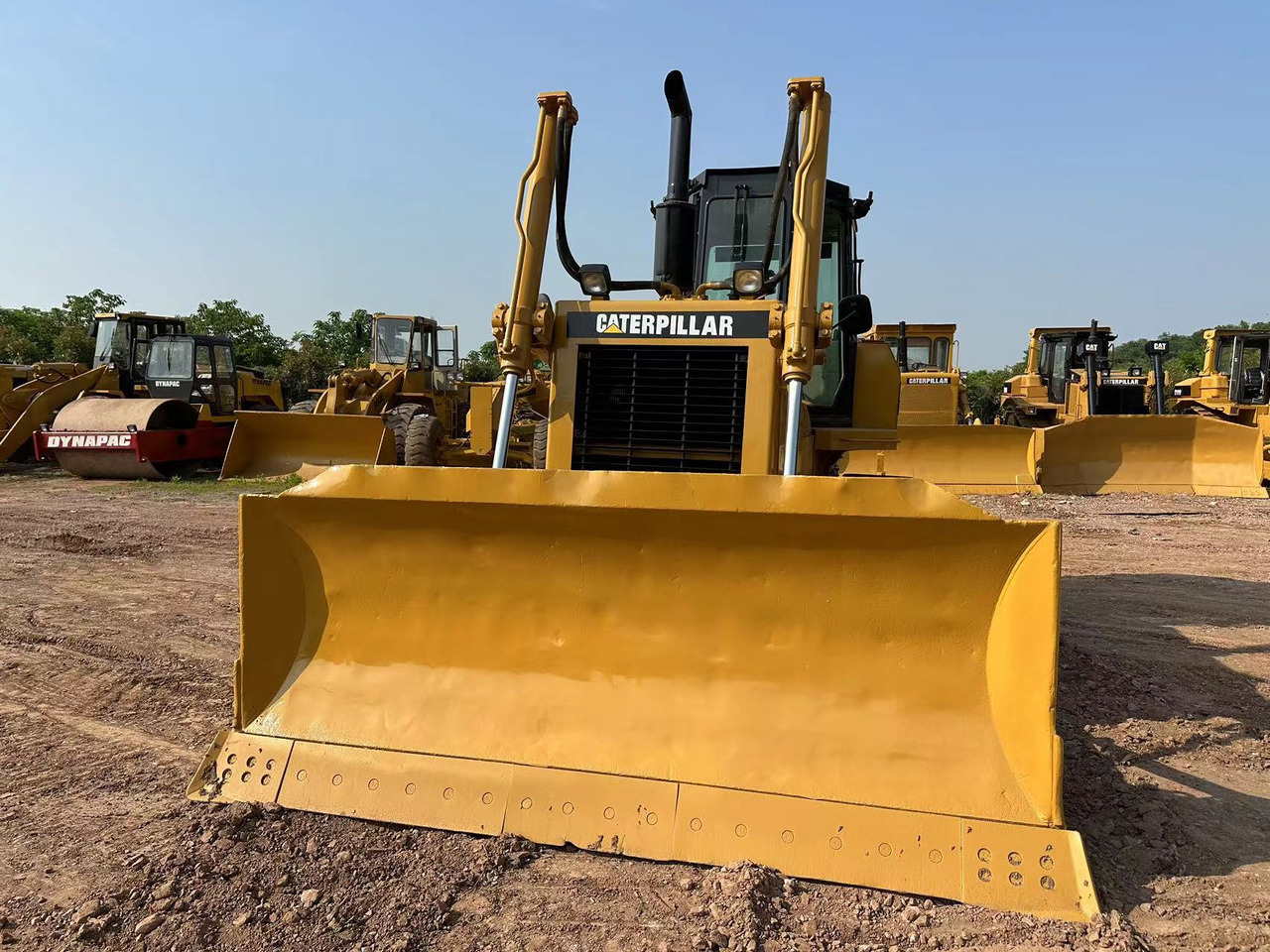 CATERPILLAR D6G Crawler Bulldozer - Бульдозер: фото 3 CATERPILLAR D6G Crawler Bulldozer - Бульдозер: фото 3