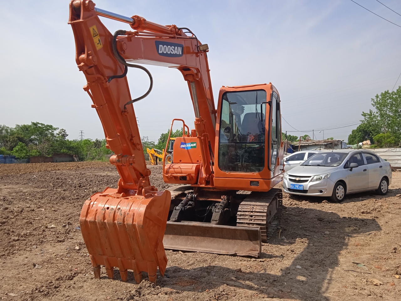 DOOSAN DH80 - Гусеничний екскаватор: фото 2 DOOSAN DH80 - Гусеничний екскаватор: фото 2