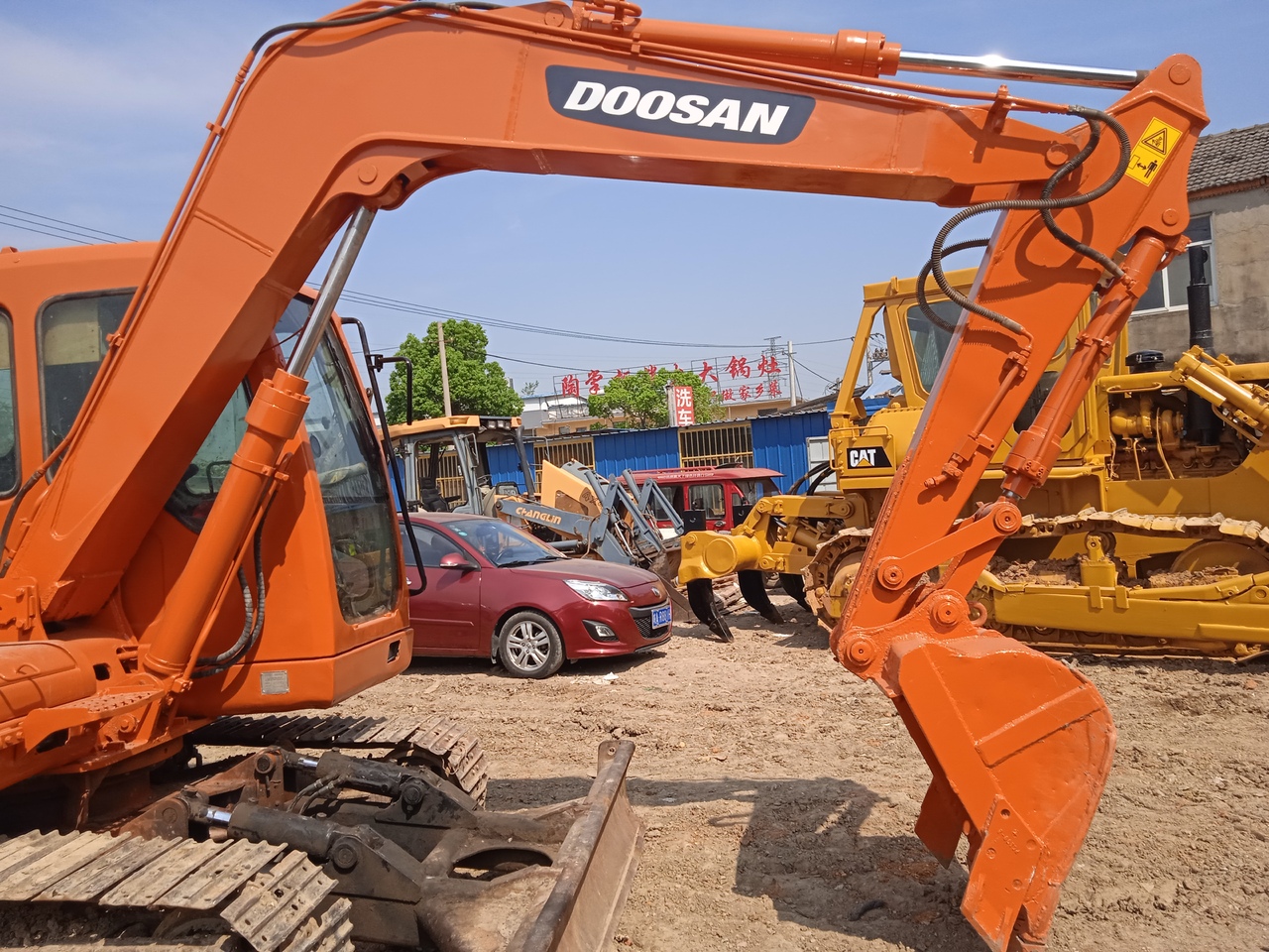 Гусеничний екскаватор DOOSAN DH80: фото 7
