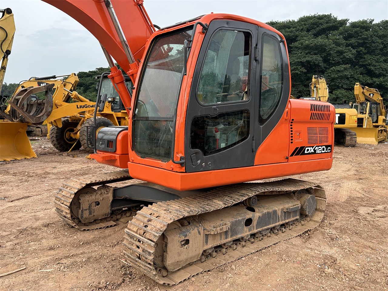 DOOSAN DX120 - Гусеничний екскаватор: фото 3 DOOSAN DX120 - Гусеничний екскаватор: фото 3