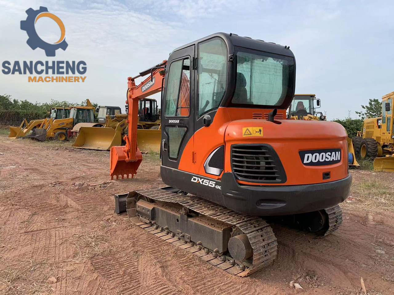DOOSAN DX55 - Екскаватор: фото 2 DOOSAN DX55 - Екскаватор: фото 2