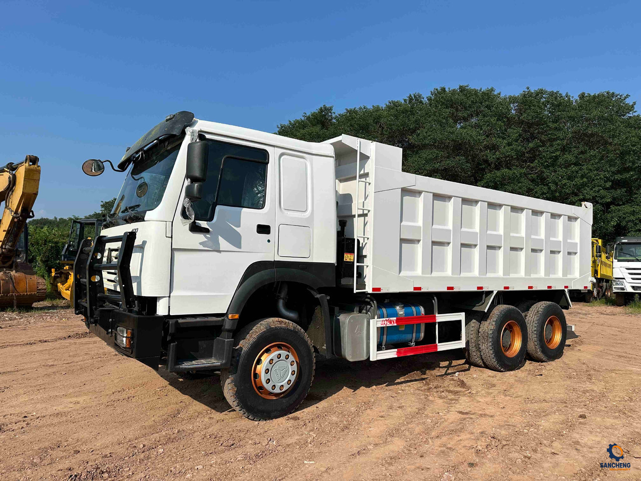 HOWO 400 With Bumper - Самоскид вантажівка: фото 4 HOWO 400 With Bumper - Самоскид вантажівка: фото 4