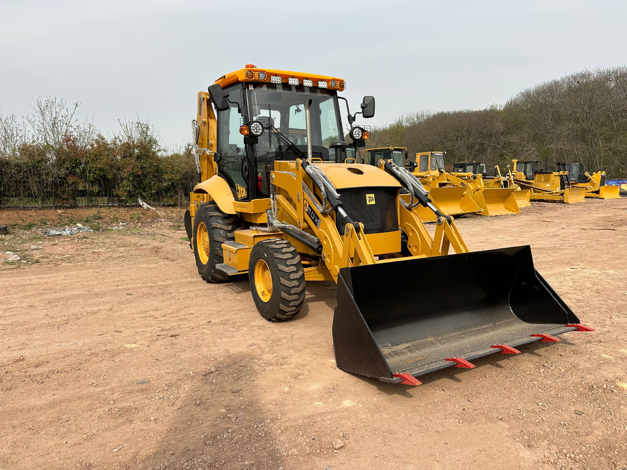 JCB 3CX - Екскаватор-навантажувач: фото 3 JCB 3CX - Екскаватор-навантажувач: фото 3